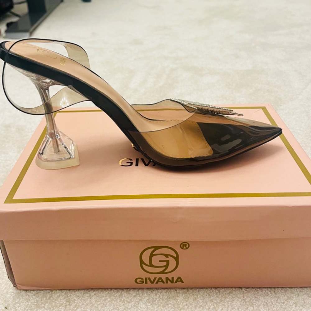 Never worn butterfly clear black jelly heels - Picture 5 of 5